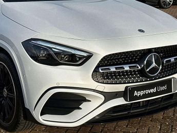 Mercedes-Benz GLA Gla 200 Exclusive Launch Edition 5Dr Auto