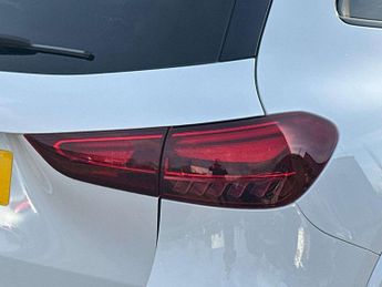 Mercedes-Benz GLA Gla 200 Exclusive Launch Edition 5Dr Auto