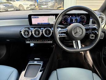 MERCEDES-BENZ CLA Cla 250E Amg Line Premium 5Dr Tip Auto