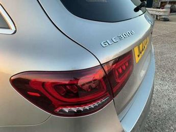 MERCEDES-BENZ GLC Glc 300D 4Matic Amg Line Premium Pls 5Dr 9G-Tronic