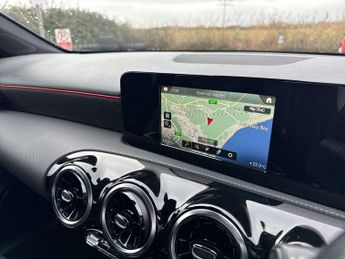 Mercedes-Benz A CLASS A200 Amg Line 5Dr Auto