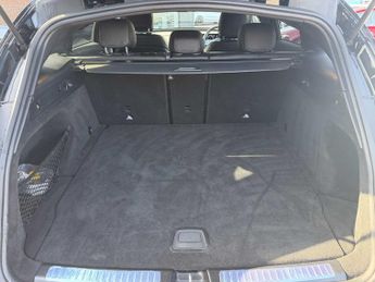 MERCEDES-BENZ EQC Eqc 400 300Kw Amg Line Edition 80Kwh 5Dr Auto