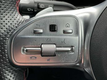 Mercedes-Benz EQA Eqa 250 140Kw Amg Line 66.5Kwh 5Dr Auto