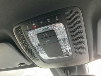 MERCEDES-BENZ EQA Eqa 250 140Kw Amg Line 66.5Kwh 5Dr Auto