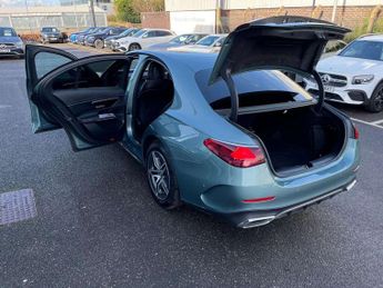 Mercedes-Benz E CLASS E220D Amg Line 4Dr 9G-Tronic