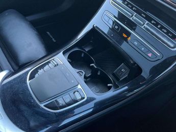 Mercedes-Benz EQC Eqc 400 300Kw Amg Line Premium Plus 80Kwh 5Dr Auto