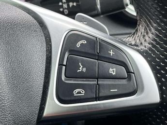 Mercedes-Benz GLC Glc 250D 4Matic Amg Line Premium 5Dr 9G-Tronic