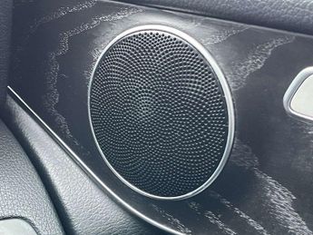 Mercedes-Benz GLC Glc 250D 4Matic Amg Line Premium 5Dr 9G-Tronic