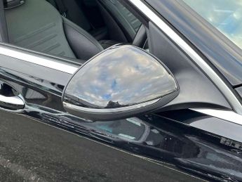 Mercedes-Benz C CLASS C300E Amg Line Premium Plus 5Dr 9G-Tronic