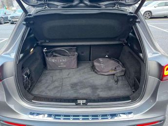 Mercedes-Benz EQA Eqa 250 140Kw Amg Line 66.5Kwh 5Dr Auto