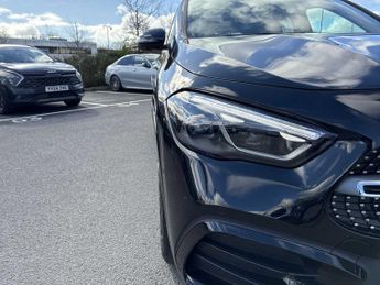 MERCEDES-BENZ GLA Gla 220D 4Matic Amg Line Premium Plus 5Dr Auto