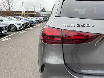 Mercedes-Benz GLA Gla 250E Amg Line Premium 5Dr Auto
