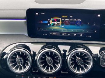 Mercedes-Benz CLA Cla 180 Amg Line Premium 4Dr Tip Auto