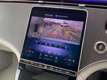 MERCEDES-BENZ EQE Eqe 350 4Matic 215Kw Amg Line Prem+ 89Kwh 5Dr Auto