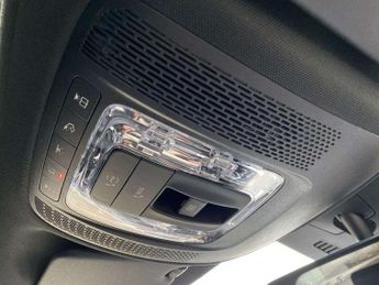 MERCEDES-BENZ GLA Gla 220D 4Matic Amg Line Premium Plus 5Dr Auto