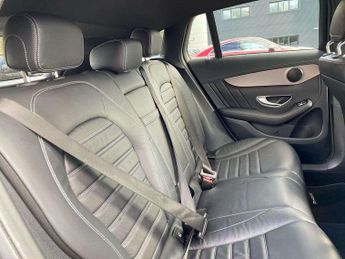 MERCEDES-BENZ EQC Eqc 400 300Kw Amg Line Edition 80Kwh 5Dr Auto