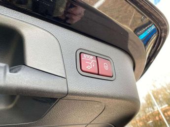 MERCEDES-BENZ EQC Eqc 400 300Kw Amg Line Edition 80Kwh 5Dr Auto