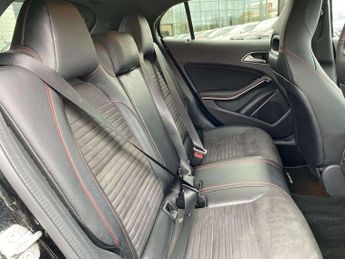 Mercedes-Benz GLA Gla 180 Amg Line Edition 5Dr Auto