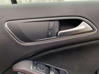 Mercedes-Benz GLA Gla 180 Amg Line Edition 5Dr Auto