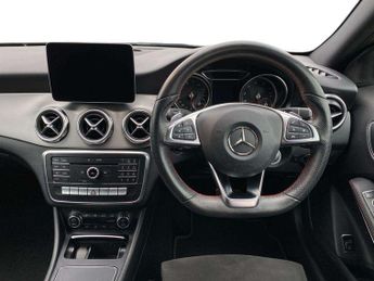 MERCEDES-BENZ GLA Gla 180 Amg Line Edition 5Dr Auto