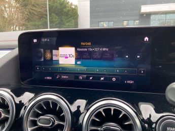 Mercedes-Benz EQA Eqa 250 140Kw Amg Line 66.5Kwh 5Dr Auto