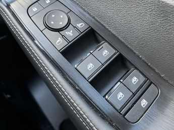 NISSAN X-TRAIL 1.5 Mhev 163 Acenta Premium 5Dr Xtronic