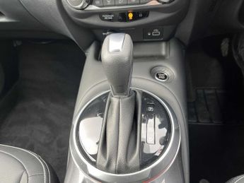 Nissan JUKE 1.0 Dig-T 114 Tekna 5Dr Dct