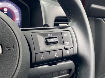 NISSAN QASHQAI 1.3 Dig-T Mhev N-Connecta Suv 5Dr Petrol Hybrid Xtron Euro 6 (S/