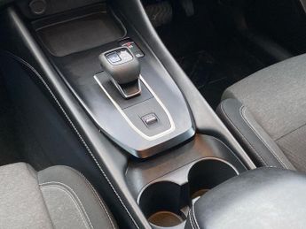 NISSAN QASHQAI 1.3 Dig-T Mhev N-Connecta Suv 5Dr Petrol Hybrid Xtron Euro 6 (S/