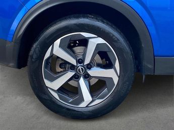 NISSAN QASHQAI 1.3 Dig-T Mhev N-Connecta Suv 5Dr Petrol Hybrid Xtron Euro 6 (S/