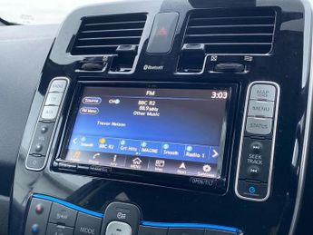 NISSAN LEAF 30Kwh Tekna Hatchback 5Dr Electric Auto (109 Bhp)