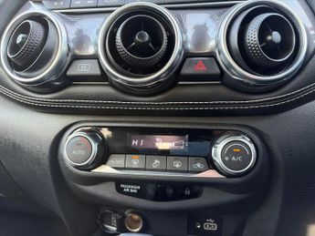 NISSAN JUKE 1.6 N-Connecta Suv 5Dr Petrol Hybrid Auto Euro 6 (143 Ps)