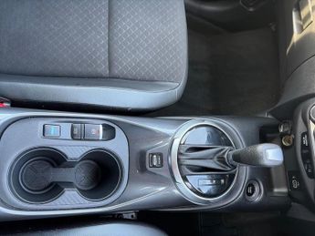 NISSAN JUKE 1.6 N-Connecta Suv 5Dr Petrol Hybrid Auto Euro 6 (143 Ps)