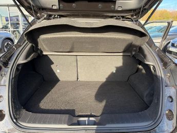 NISSAN JUKE 1.6 N-Connecta Suv 5Dr Petrol Hybrid Auto Euro 6 (143 Ps)