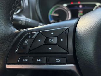 NISSAN JUKE 1.6 N-Connecta Suv 5Dr Petrol Hybrid Auto Euro 6 (143 Ps)