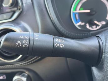 NISSAN JUKE 1.6 N-Connecta Suv 5Dr Petrol Hybrid Auto Euro 6 (143 Ps)