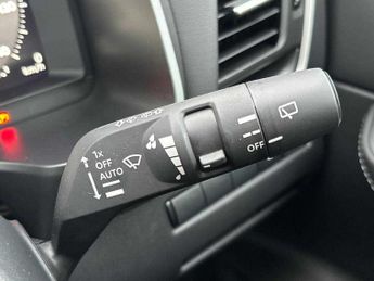 NISSAN QASHQAI 1.5 E-Power N-Connecta 5Dr Auto
