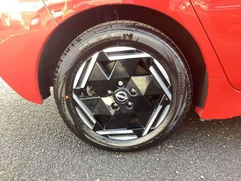 Nissan LEAF 110Kw Acenta 39Kwh 5Dr Auto