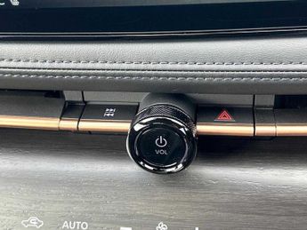 NISSAN ARIYA 160Kw Advance 63Kwh 22Kwch 5Dr Auto