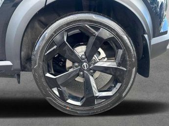 NISSAN JUKE 1.0 Dig-T Tekna 5Dr Dct