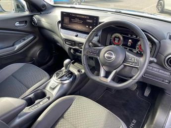 Nissan JUKE 1.6 Hybrid N-Connecta 5Dr Auto