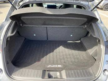 NISSAN JUKE 1.6 Hybrid N-Connecta 5Dr Auto