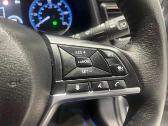 NISSAN LEAF 110Kw N-Connecta 39Kwh 5Dr Auto