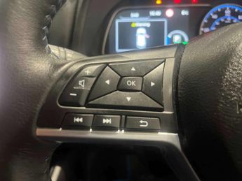 NISSAN LEAF 110Kw N-Connecta 39Kwh 5Dr Auto