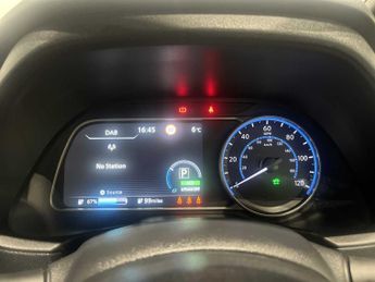 NISSAN LEAF 110Kw N-Connecta 39Kwh 5Dr Auto