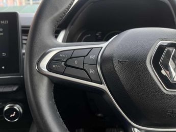 Renault CAPTUR 1.6 E-Tech Full Hybrid 145 Techno 5Dr Auto