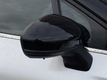 Renault CAPTUR 1.6 E-Tech Full Hybrid 145 Techno 5Dr Auto