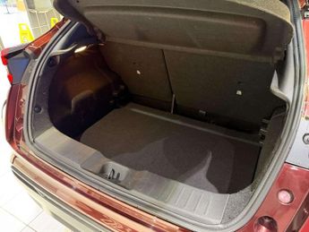 Nissan JUKE 1.0 Dig-T 114 N-Connecta 5Dr Dct