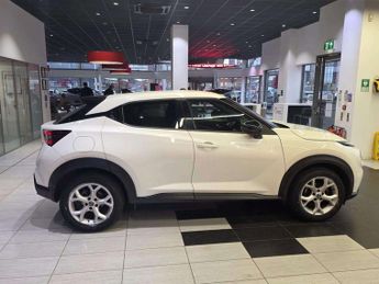 Nissan JUKE 1.0 Dig-T 114 N-Connecta 5Dr Dct