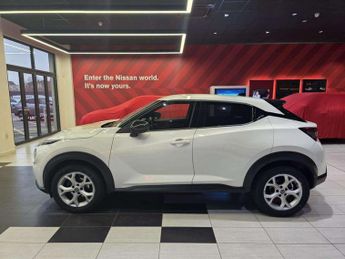 Nissan JUKE 1.0 Dig-T 114 N-Connecta 5Dr Dct